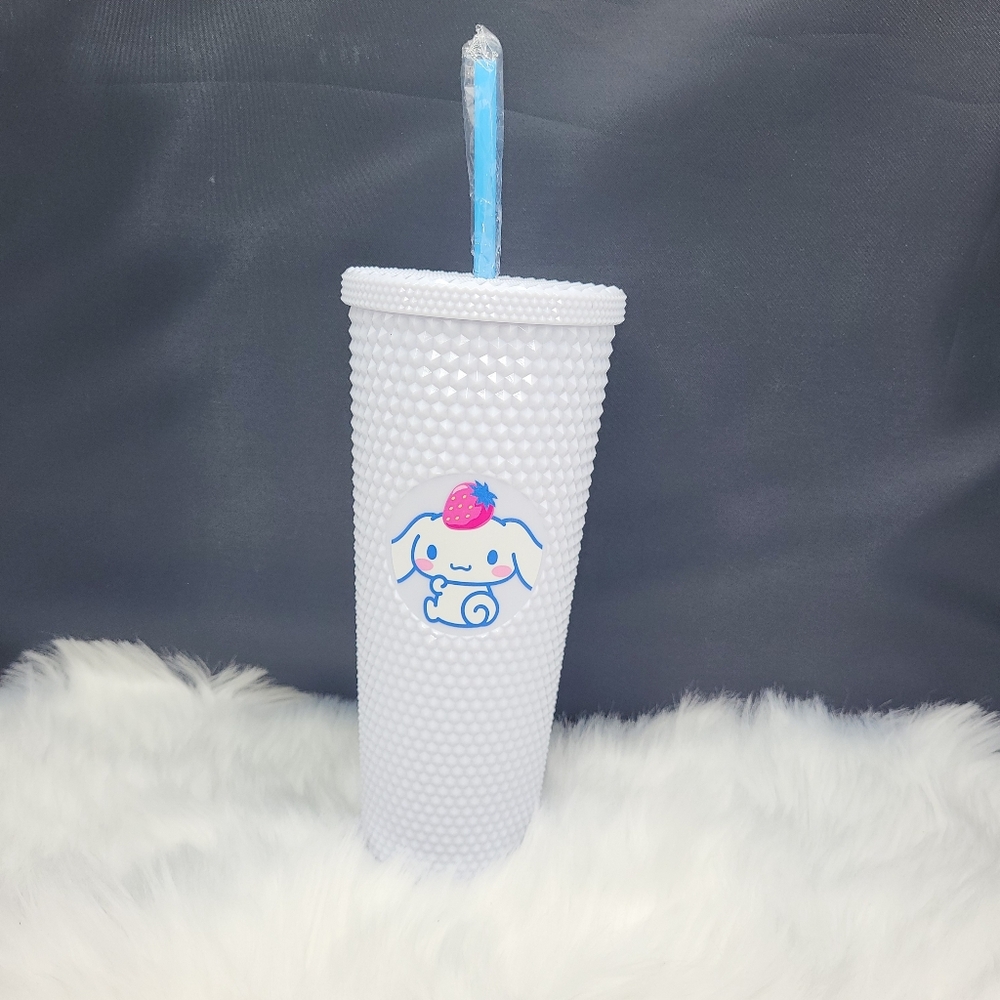 Cinnamon Roll By Sanrio, Cute White Textured Tumbler with Straw